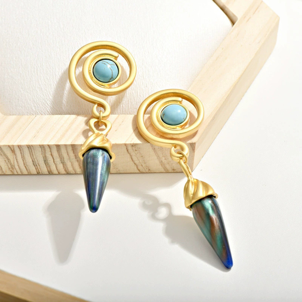 Vintage Maillard Royal Turquoise Coil Retro Rivet Glass Earrings